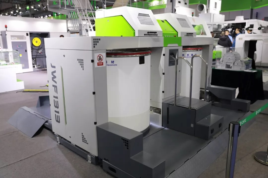 JWF1313型智能并條機.jpg JWF1313型智能并條機.jpg